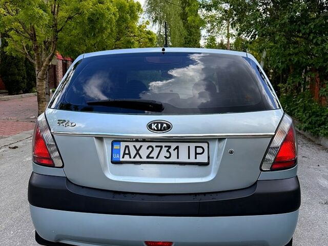 Киа Рио, объемом двигателя 1.4 л и пробегом 230 тыс. км за 4000 $, фото 3 на Automoto.ua