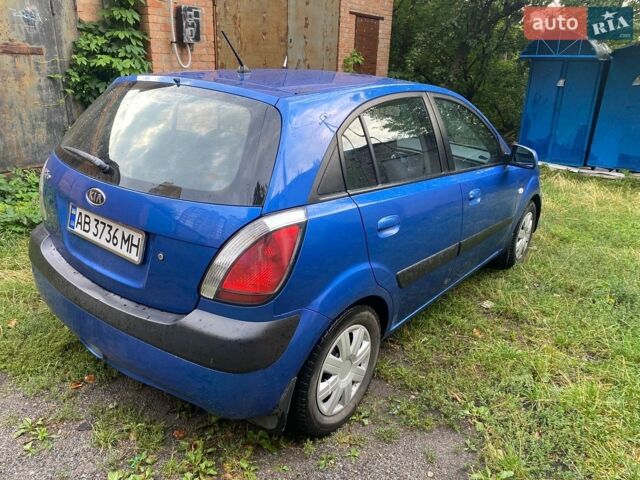 Киа Рио, объемом двигателя 1.4 л и пробегом 165 тыс. км за 3500 $, фото 3 на Automoto.ua