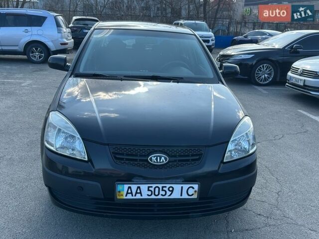 Киа Рио, объемом двигателя 1.4 л и пробегом 132 тыс. км за 4500 $, фото 3 на Automoto.ua
