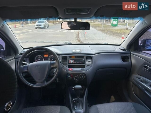 Киа Рио, объемом двигателя 1.4 л и пробегом 132 тыс. км за 4500 $, фото 8 на Automoto.ua