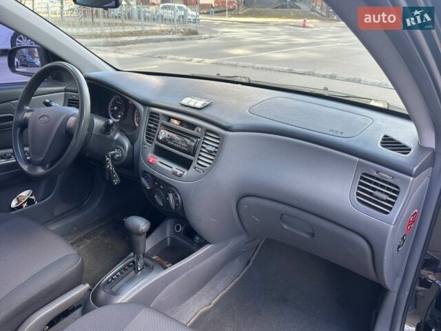 Киа Рио, объемом двигателя 1.4 л и пробегом 132 тыс. км за 4500 $, фото 10 на Automoto.ua