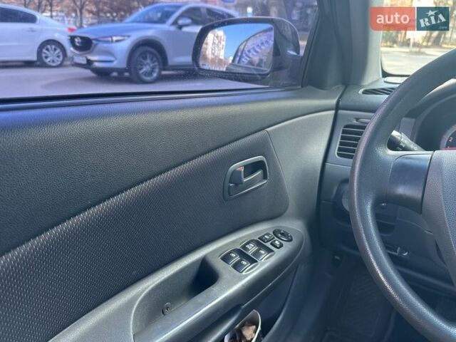 Киа Рио, объемом двигателя 1.4 л и пробегом 132 тыс. км за 4500 $, фото 9 на Automoto.ua