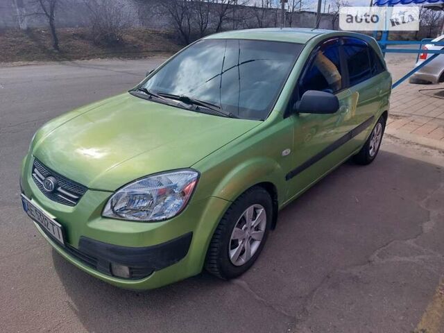 Киа Рио, объемом двигателя 1.4 л и пробегом 172 тыс. км за 5200 $, фото 1 на Automoto.ua