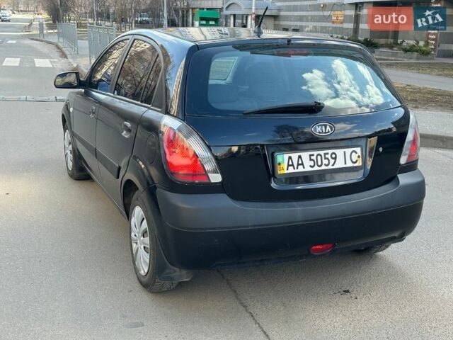 Киа Рио, объемом двигателя 1.4 л и пробегом 132 тыс. км за 4500 $, фото 12 на Automoto.ua