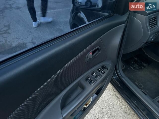 Киа Рио, объемом двигателя 1.4 л и пробегом 132 тыс. км за 4500 $, фото 19 на Automoto.ua