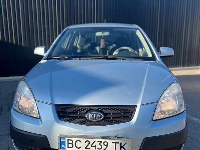 Киа Рио, объемом двигателя 1.4 л и пробегом 193 тыс. км за 3150 $, фото 1 на Automoto.ua