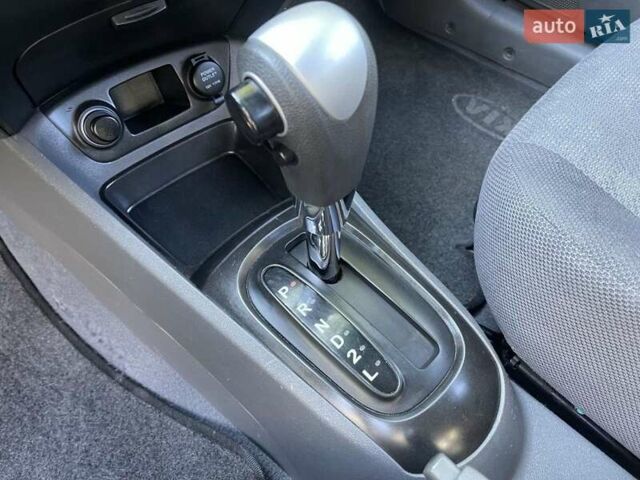 Кіа Ріо, об'ємом двигуна 1.4 л та пробігом 177 тис. км за 4950 $, фото 17 на Automoto.ua