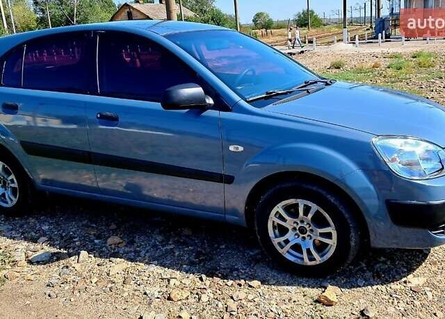 Киа Рио, объемом двигателя 1.4 л и пробегом 174 тыс. км за 3900 $, фото 5 на Automoto.ua