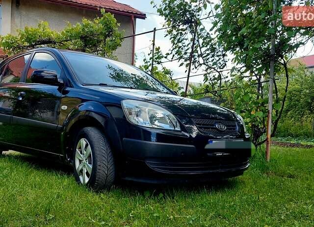 Киа Рио, объемом двигателя 1.4 л и пробегом 290 тыс. км за 4600 $, фото 8 на Automoto.ua