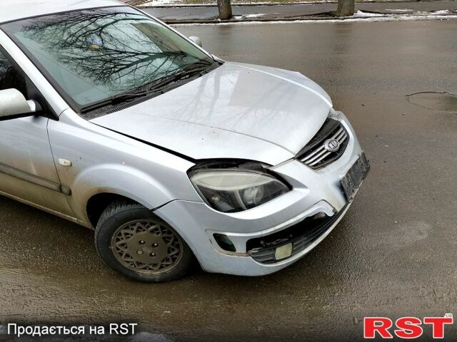 Киа Рио, объемом двигателя 14 л и пробегом 0 тыс. км за 2600 $, фото 7 на Automoto.ua