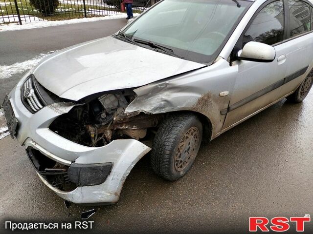 Киа Рио, объемом двигателя 14 л и пробегом 0 тыс. км за 2600 $, фото 8 на Automoto.ua