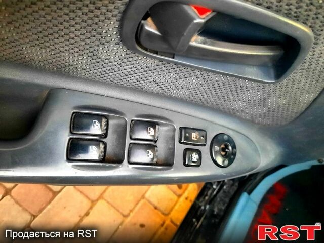 Киа Рио, объемом двигателя 1.4 л и пробегом 160 тыс. км за 3900 $, фото 6 на Automoto.ua