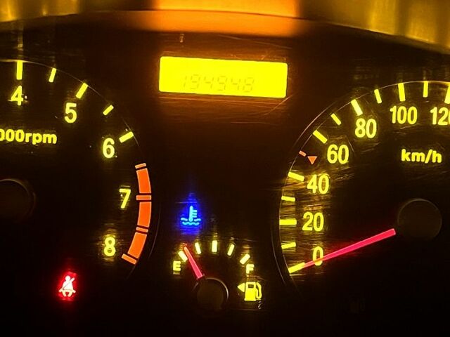 Киа Рио, объемом двигателя 1.6 л и пробегом 195 тыс. км за 4200 $, фото 5 на Automoto.ua