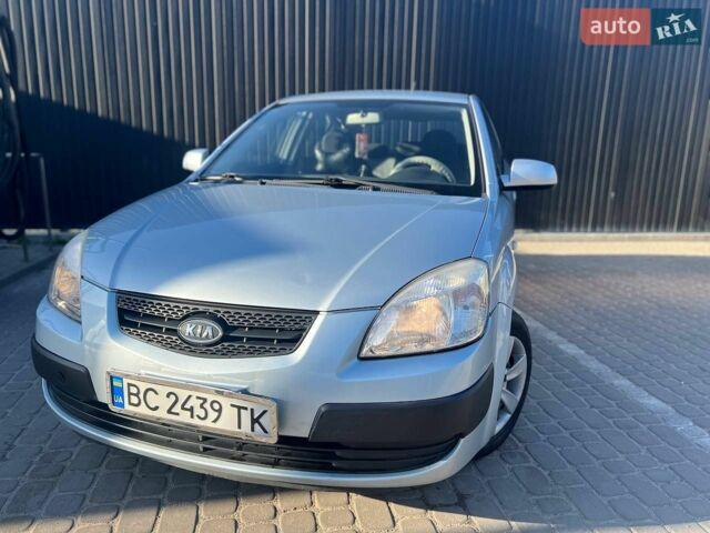 Киа Рио, объемом двигателя 1.4 л и пробегом 193 тыс. км за 3150 $, фото 3 на Automoto.ua