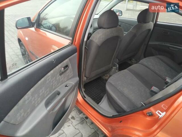 Киа Рио, объемом двигателя 1.4 л и пробегом 201 тыс. км за 4499 $, фото 9 на Automoto.ua