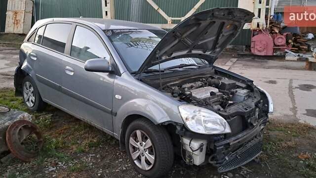 Кіа Ріо, об'ємом двигуна 1.4 л та пробігом 271 тис. км за 1300 $, фото 2 на Automoto.ua