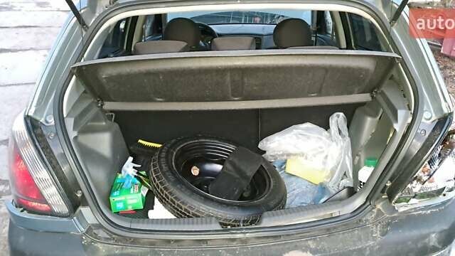 Кіа Ріо, об'ємом двигуна 1.4 л та пробігом 271 тис. км за 1300 $, фото 6 на Automoto.ua