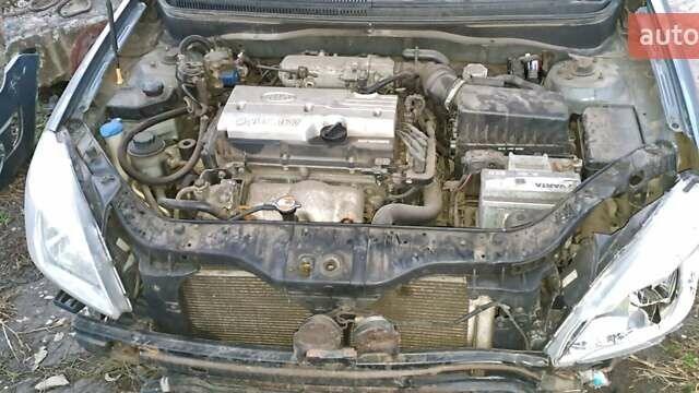 Кіа Ріо, об'ємом двигуна 1.4 л та пробігом 271 тис. км за 1300 $, фото 5 на Automoto.ua