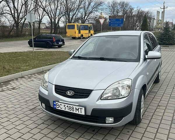 Киа Рио, объемом двигателя 1.5 л и пробегом 172 тыс. км за 5000 $, фото 10 на Automoto.ua