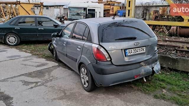 Кіа Ріо, об'ємом двигуна 1.4 л та пробігом 271 тис. км за 1300 $, фото 4 на Automoto.ua