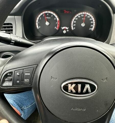 Киа Рио, объемом двигателя 1.4 л и пробегом 87 тыс. км за 6300 $, фото 6 на Automoto.ua