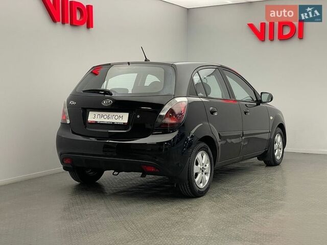 Киа Рио, объемом двигателя 1.4 л и пробегом 136 тыс. км за 5476 $, фото 1 на Automoto.ua