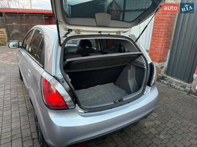 Кіа Ріо, об'ємом двигуна 1.4 л та пробігом 201 тис. км за 4700 $, фото 9 на Automoto.ua