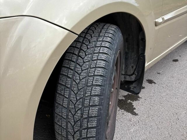 Киа Рио, объемом двигателя 1.4 л и пробегом 112 тыс. км за 5350 $, фото 16 на Automoto.ua
