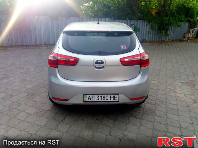 Кіа Ріо, об'ємом двигуна 1.6 л та пробігом 188 тис. км за 6400 $, фото 5 на Automoto.ua