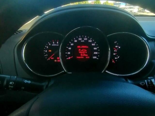 Киа Рио, объемом двигателя 1.1 л и пробегом 140 тыс. км за 6200 $, фото 1 на Automoto.ua