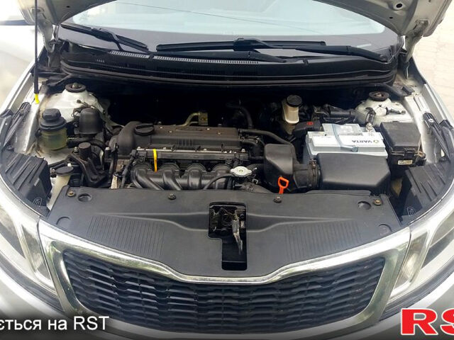 Кіа Ріо, об'ємом двигуна 1.6 л та пробігом 188 тис. км за 6400 $, фото 9 на Automoto.ua