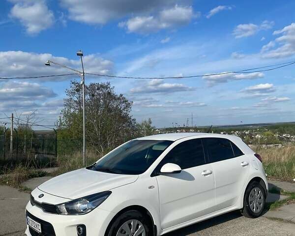 Киа Рио, объемом двигателя 1.25 л и пробегом 69 тыс. км за 9000 $, фото 2 на Automoto.ua