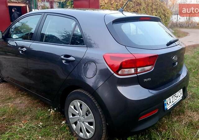 Киа Рио, объемом двигателя 1.25 л и пробегом 60 тыс. км за 10600 $, фото 5 на Automoto.ua