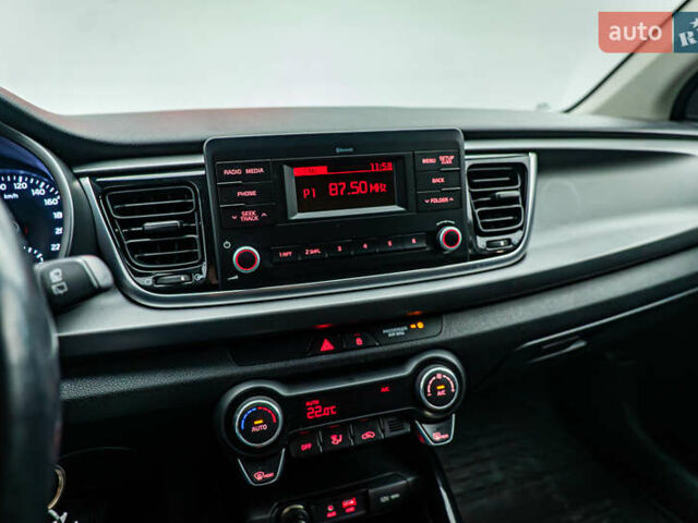 Кіа Ріо, об'ємом двигуна 1.4 л та пробігом 75 тис. км за 12459 $, фото 15 на Automoto.ua