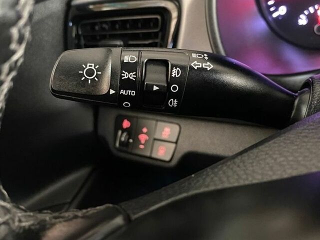Кіа Ріо, об'ємом двигуна 1.4 л та пробігом 91 тис. км за 12500 $, фото 4 на Automoto.ua