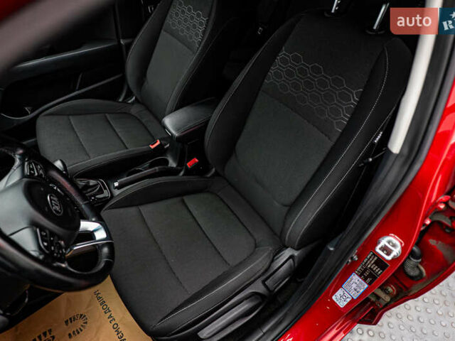 Киа Рио, объемом двигателя 1.4 л и пробегом 96 тыс. км за 15075 $, фото 8 на Automoto.ua
