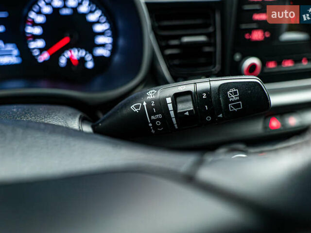 Кіа Ріо, об'ємом двигуна 1.4 л та пробігом 75 тис. км за 12459 $, фото 13 на Automoto.ua