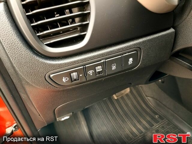 Киа Рио, объемом двигателя 1.6 л и пробегом 56 тыс. км за 17800 $, фото 7 на Automoto.ua