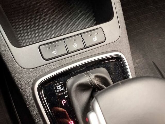 Киа Рио, объемом двигателя 1.6 л и пробегом 56 тыс. км за 17800 $, фото 5 на Automoto.ua