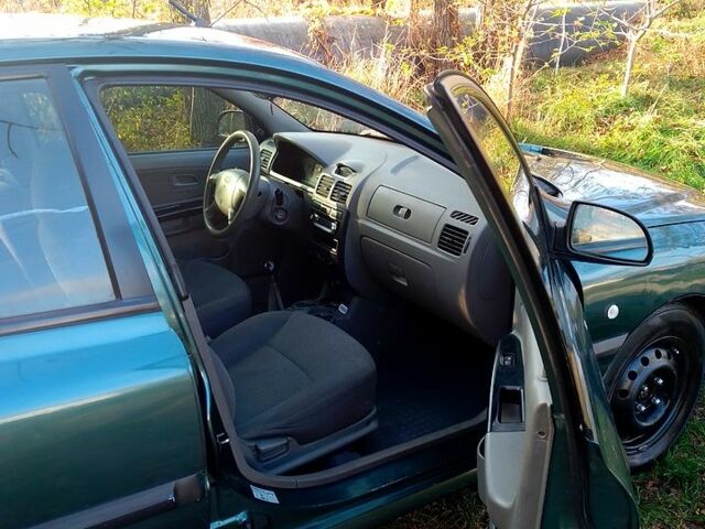 Киа Рио, объемом двигателя 1.4 л и пробегом 200 тыс. км за 3100 $, фото 4 на Automoto.ua