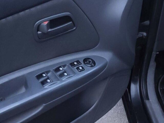 Киа Рио, объемом двигателя 0 л и пробегом 230 тыс. км за 4300 $, фото 3 на Automoto.ua