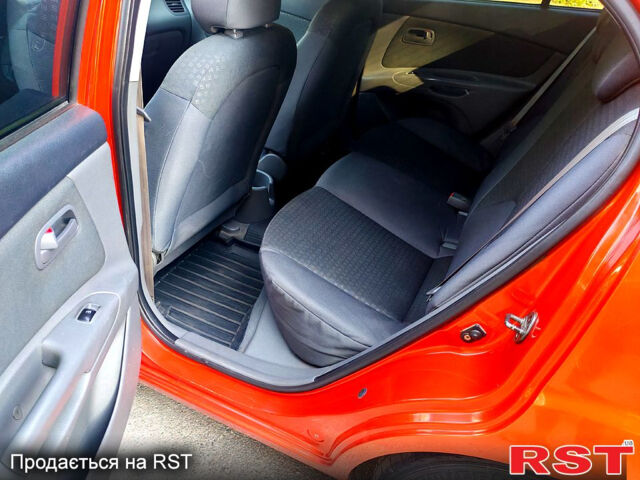 Киа Рио, объемом двигателя 1.4 л и пробегом 217 тыс. км за 4600 $, фото 12 на Automoto.ua