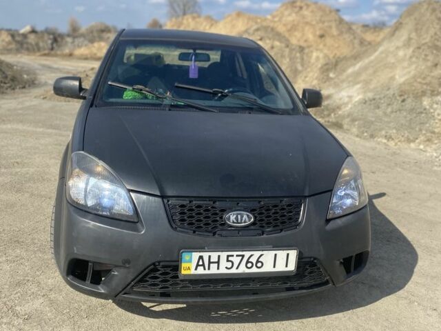 Киа Рио, объемом двигателя 1.4 л и пробегом 3 тыс. км за 2500 $, фото 1 на Automoto.ua