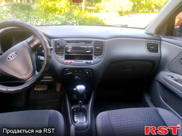 Киа Рио, объемом двигателя 1.4 л и пробегом 217 тыс. км за 4600 $, фото 9 на Automoto.ua
