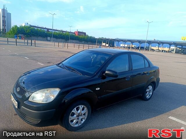 Кіа Ріо, об'ємом двигуна 1.4 л та пробігом 306 тис. км за 3800 $, фото 4 на Automoto.ua