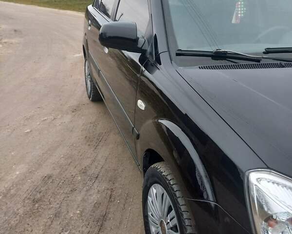 Киа Рио, объемом двигателя 1.4 л и пробегом 277 тыс. км за 4500 $, фото 7 на Automoto.ua