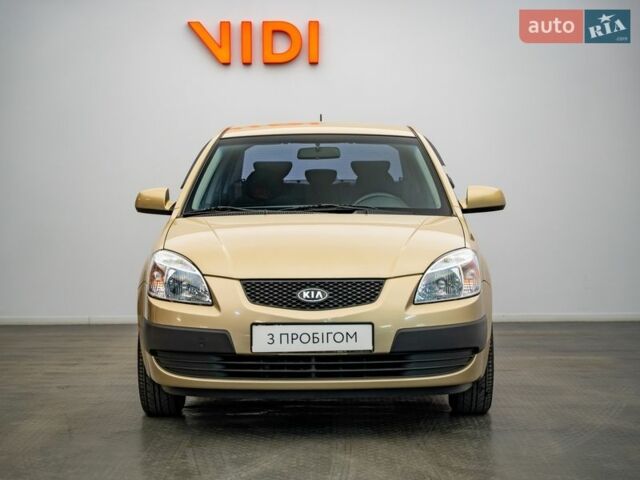 Киа Рио, объемом двигателя 1.4 л и пробегом 140 тыс. км за 5934 $, фото 4 на Automoto.ua
