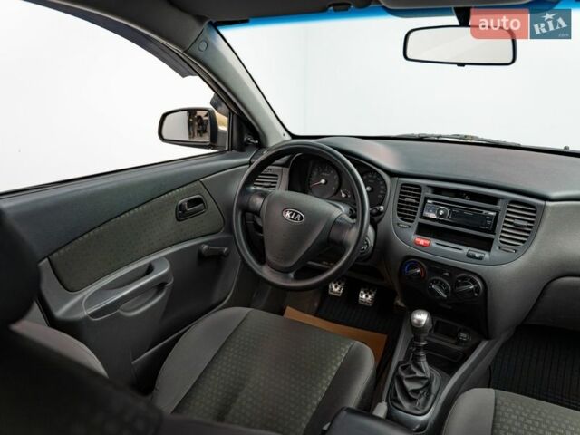 Киа Рио, объемом двигателя 1.4 л и пробегом 140 тыс. км за 5934 $, фото 10 на Automoto.ua