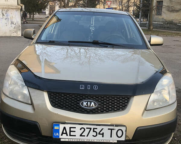 Киа Рио, объемом двигателя 1.34 л и пробегом 176 тыс. км за 5200 $, фото 1 на Automoto.ua