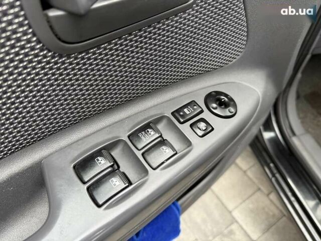 Кіа Ріо, об'ємом двигуна 1.4 л та пробігом 166 тис. км за 6000 $, фото 14 на Automoto.ua